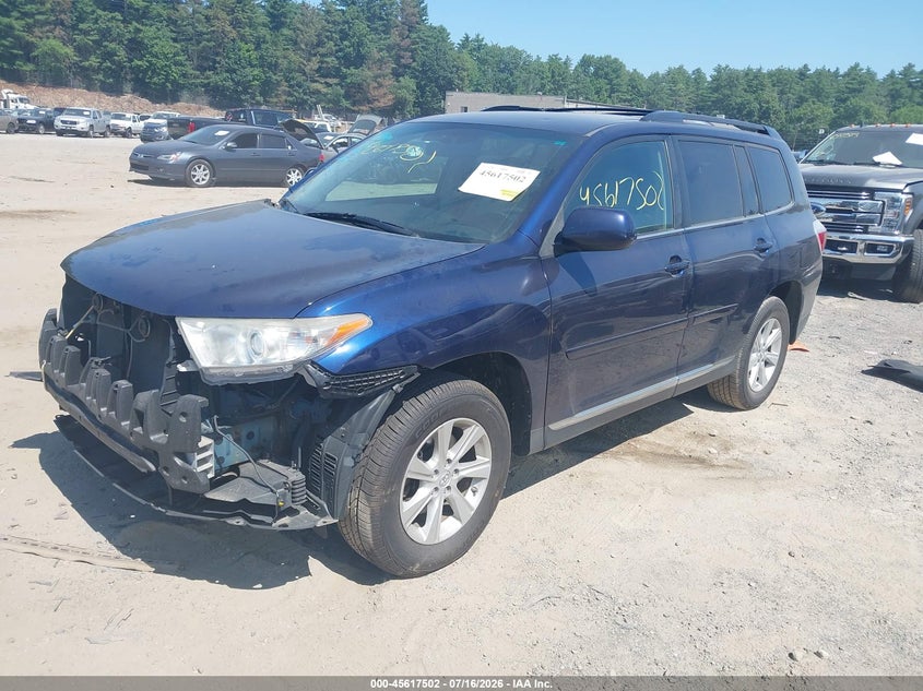 Vin: 5tdbk3eh8bs045206, lot: 46115952, toyota highlander base v6 20112