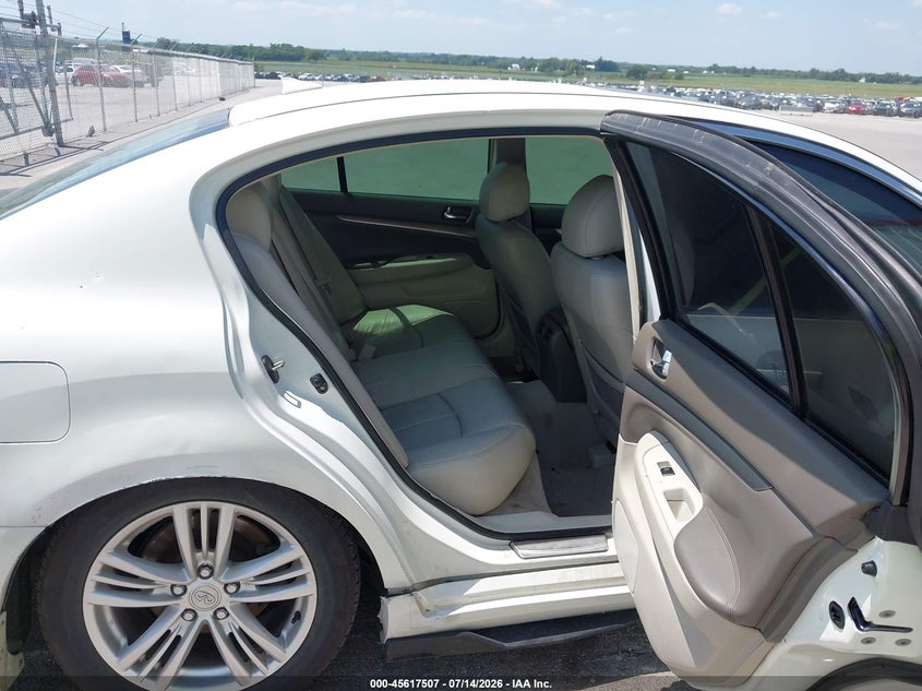 2011 INFINITI G37X auction photo 8
