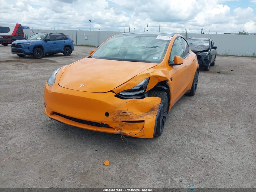 2021 TESLA MODEL Y auction photo 2