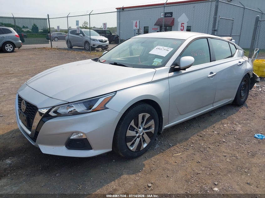 2019 Nissan Altima, Rear, IAAI, VIN 1N4BL4BV8KN307878 — photo 2