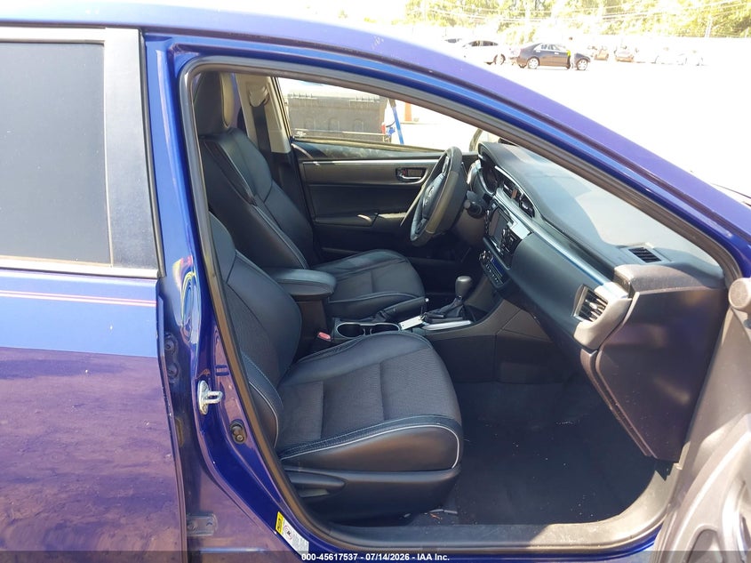 2015 TOYOTA COROLLA auction photo 5