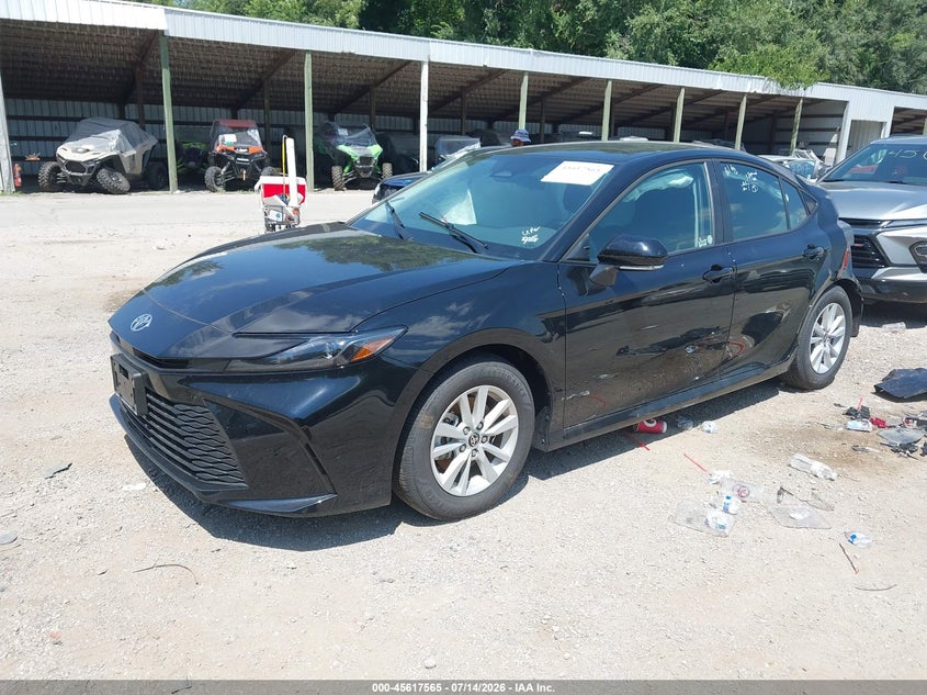 2026 Toyota Camry, Right Side, IAAI, VIN 4T1DAACK9TU722271 — photo 2