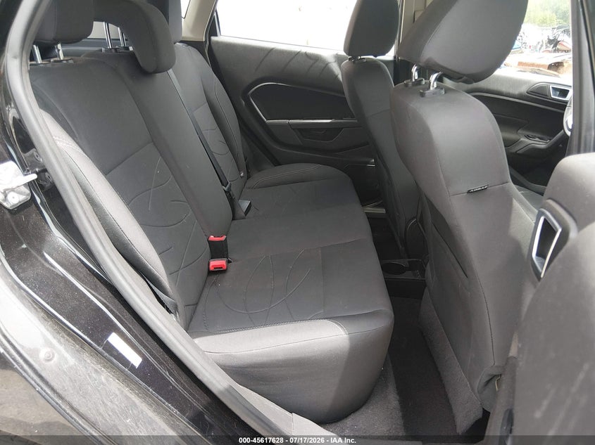 2015 Ford Fiesta Se VIN: 3FADP4EJ5FM202396 Lot: 45617628