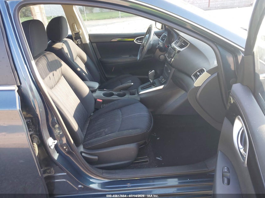 2016 NISSAN SENTRA auction photo 5