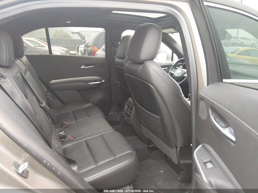 2020 CADILLAC XT4 auction photo 8