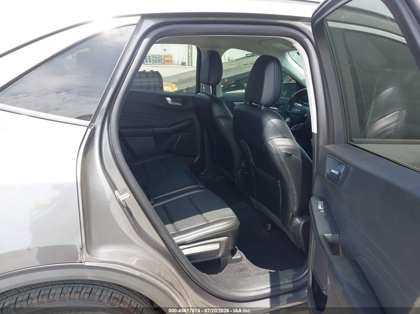 2022 FORD ESCAPE auction photo 8