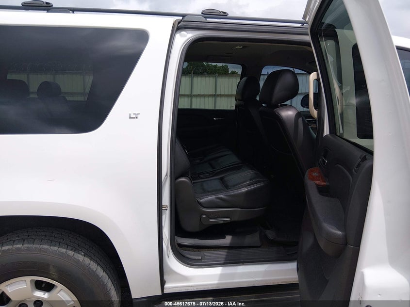 2012 CHEVROLET SUBURBAN auction photo 8