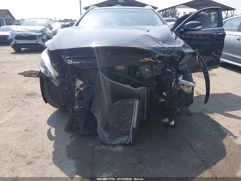 2018 Infiniti Qx30 Premium VIN: SJKCH5CR8JA045211 Lot: 45617703