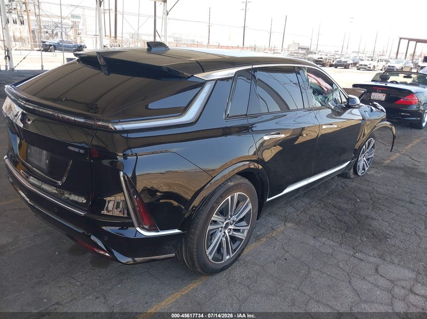 2025 CADILLAC LYRIQ auction photo 4