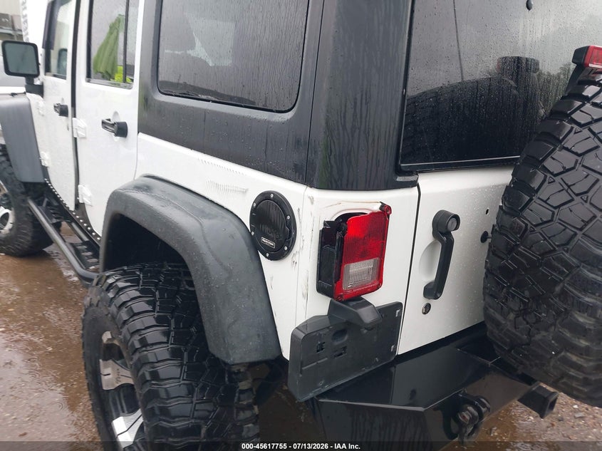 2011 JEEP WRANGLER UNLIMITED auction photo 6