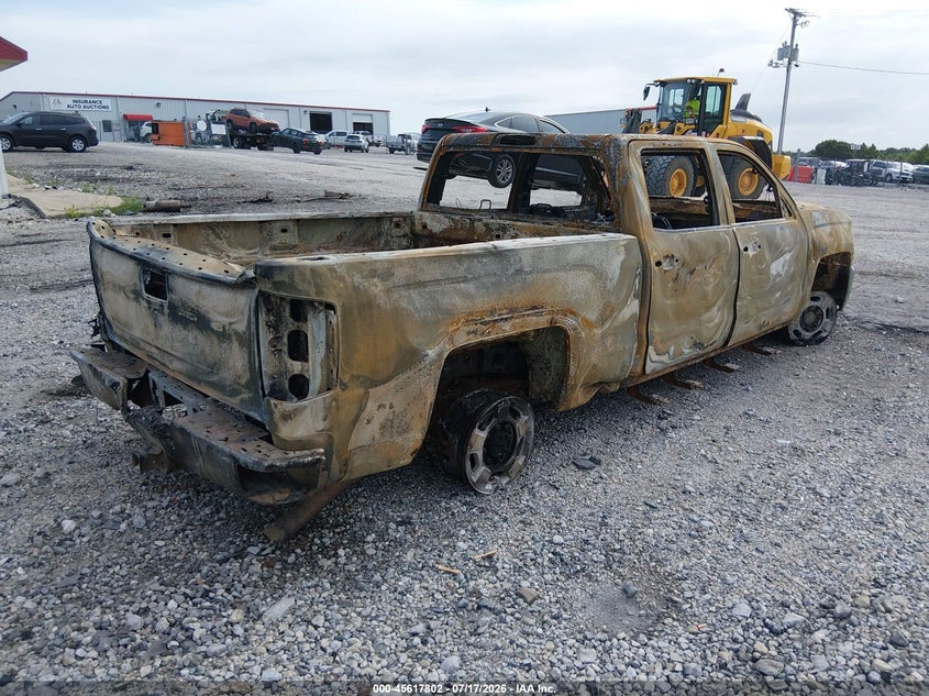 2015 CHEVROLET SILVERADO 2500HD auction photo 4
