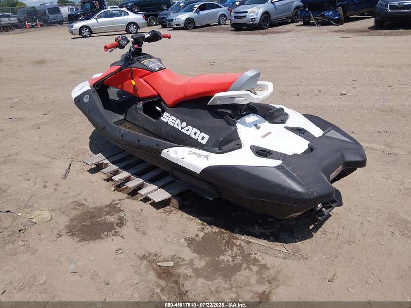 2025 SEADOO SPARK auction photo 3