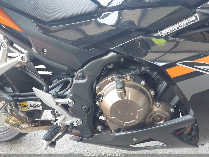 2017 Honda Cbr500 R VIN: MLHPC4466H5400023 Lot: 45617842