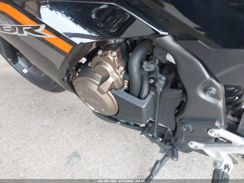 2017 Honda Cbr500 R VIN: MLHPC4466H5400023 Lot: 45617842