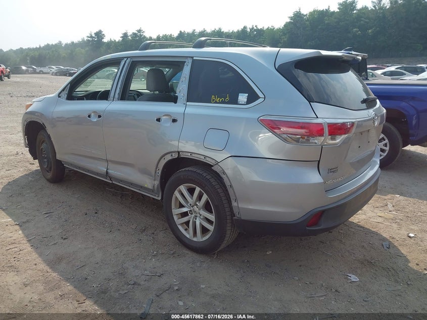 2015 TOYOTA HIGHLANDER auction photo 3