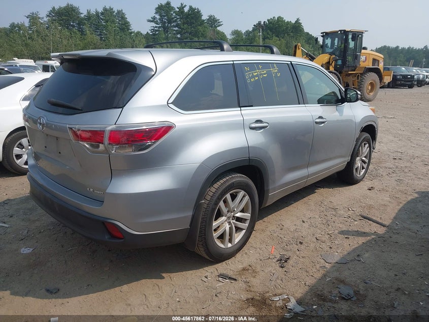2015 TOYOTA HIGHLANDER auction photo 4