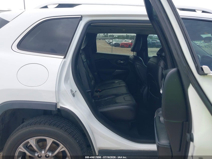 2019 JEEP CHEROKEE auction photo 8