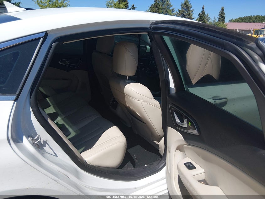 2015 Chrysler 200 C VIN: 1C3CCCCB7FN734010 Lot: 45617959