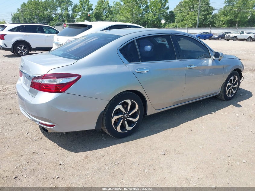 2017 HONDA ACCORD auction photo 4