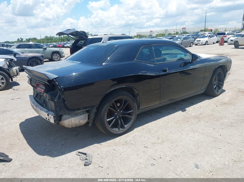 2016 DODGE CHALLENGER auction photo 4