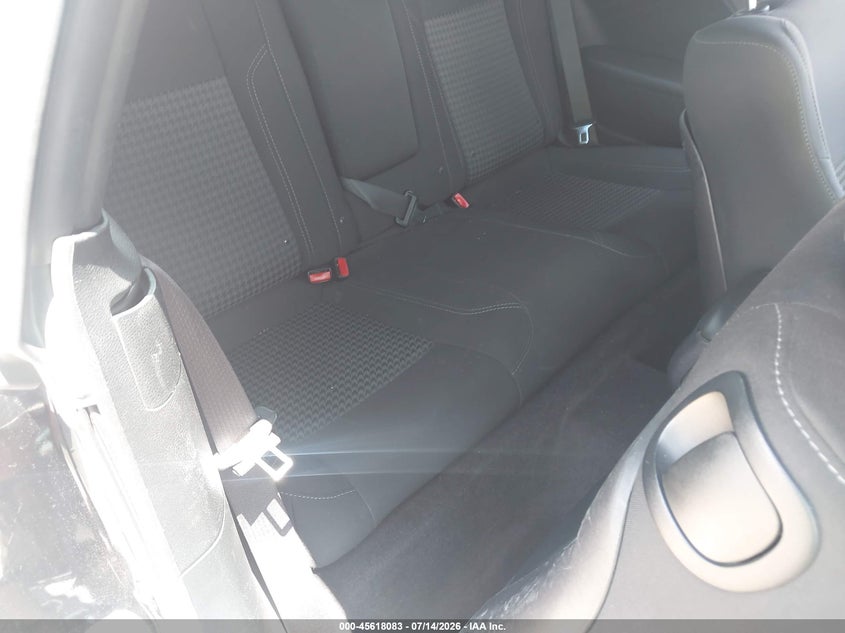 2016 DODGE CHALLENGER auction photo 8