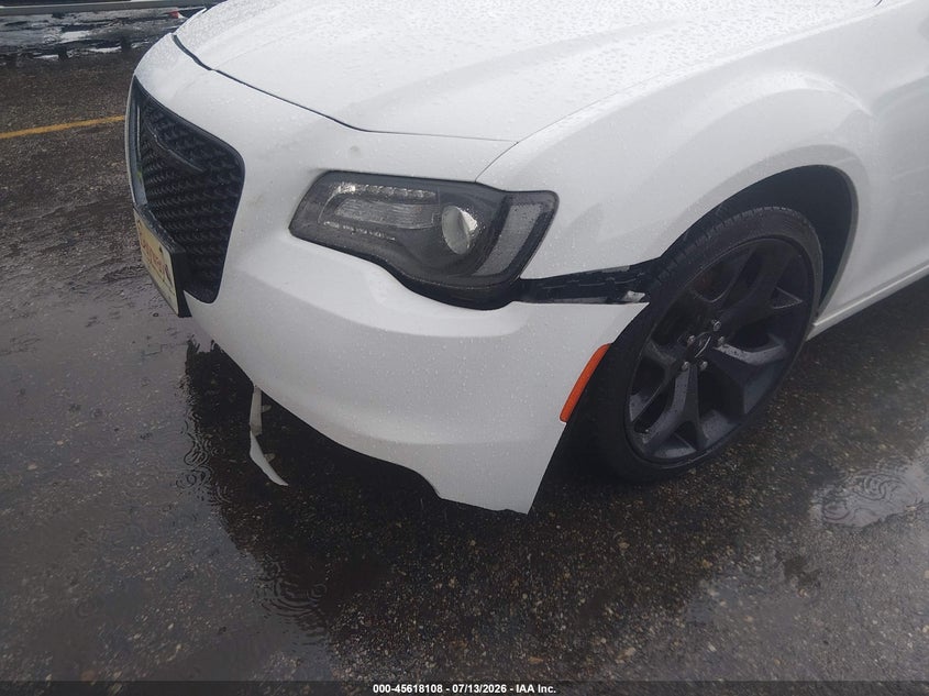 2021 Chrysler 300 Touring VIN: 2C3CCAAG6MH538133 Lot: 45618108
