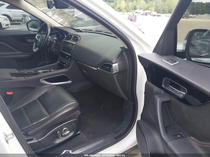2020 JAGUAR F-PACE auction photo 5