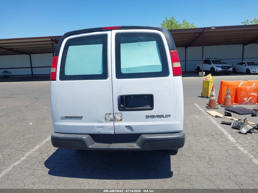 2005 Chevrolet Express Cargo Van VIN: 1GCGG29V651143007 Lot: 45618242
