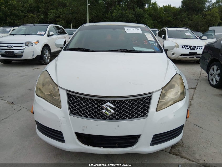 2011 SUZUKI KIZASHI auction photo 6