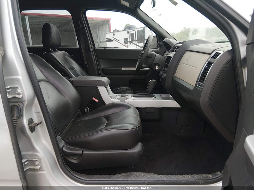 2008 MERCURY MARINER auction photo 5