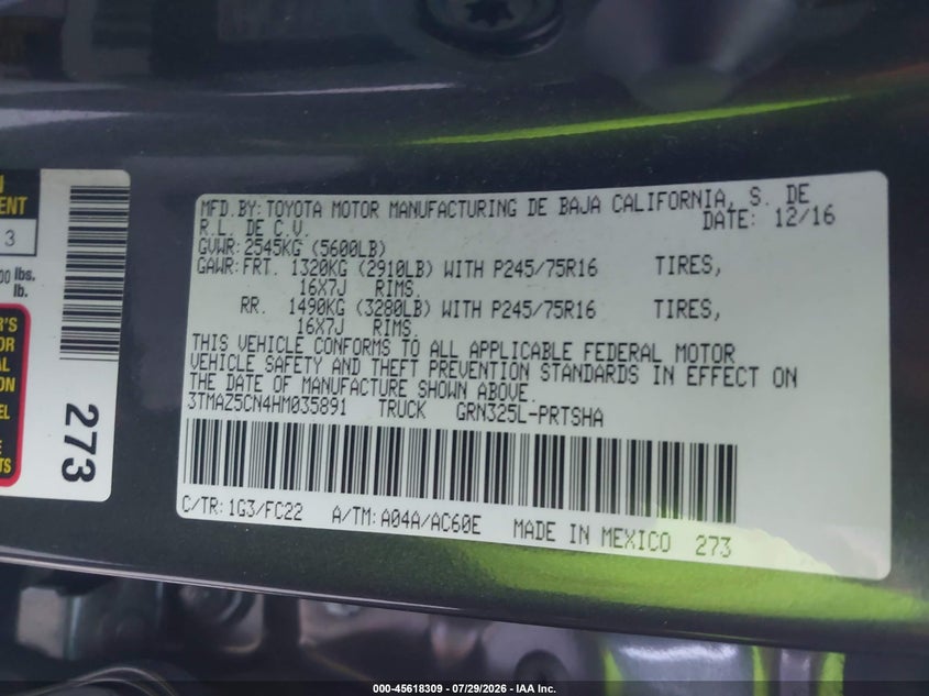 2017 TOYOTA TACOMA SR5 V6 · Фото 9