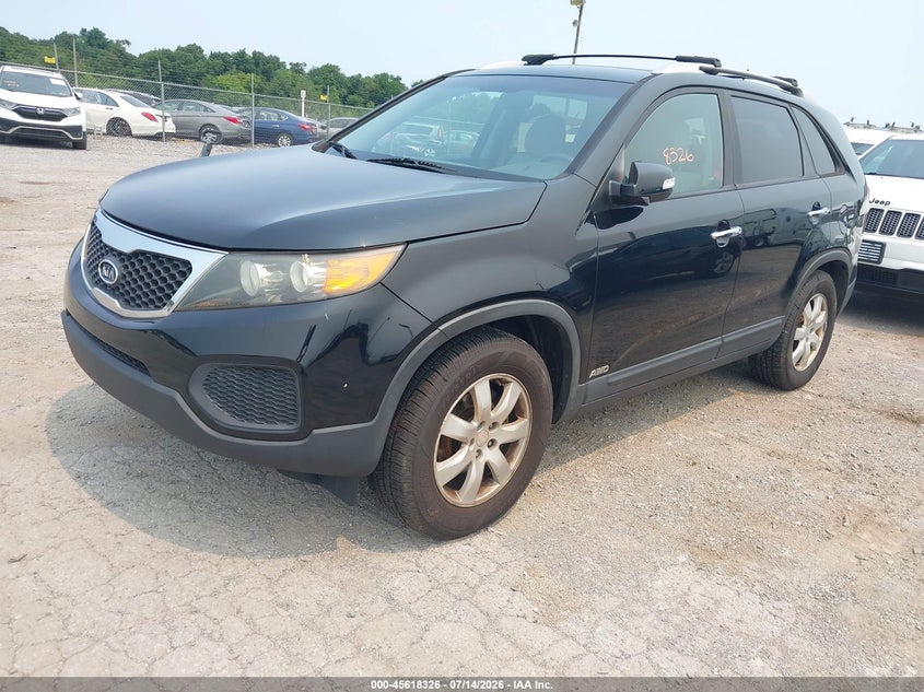 2011 KIA SORENTO auction photo 2