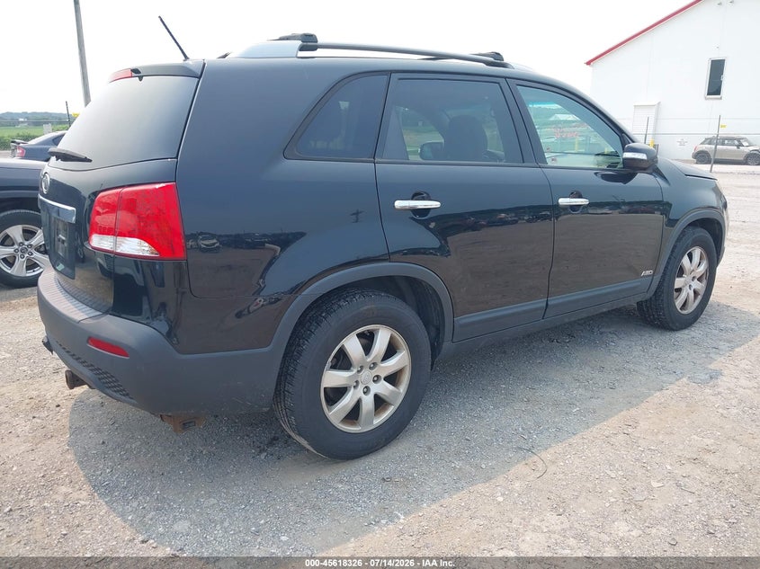 2011 KIA SORENTO auction photo 4