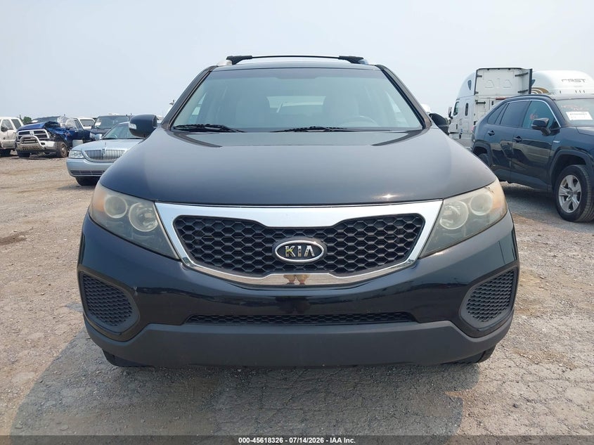 2011 KIA SORENTO auction photo 6