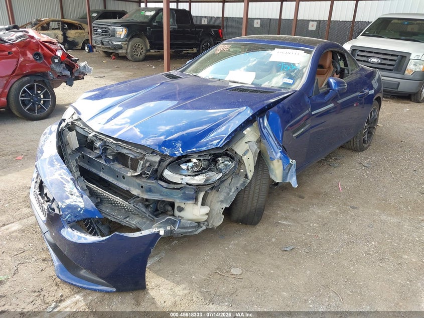 Vin: wddpk3ja4hf133277, lot: 46116783, mercedes-benz slc 300 20172