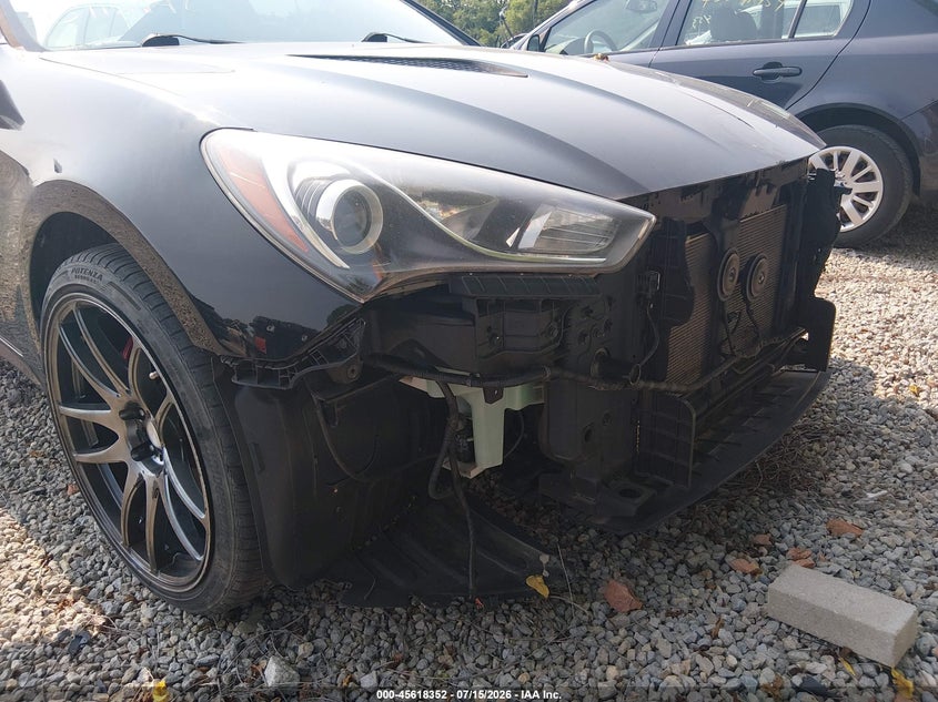 HYUNDAI GENESIS 2015 VIN KMHHU6KJ5FU123905