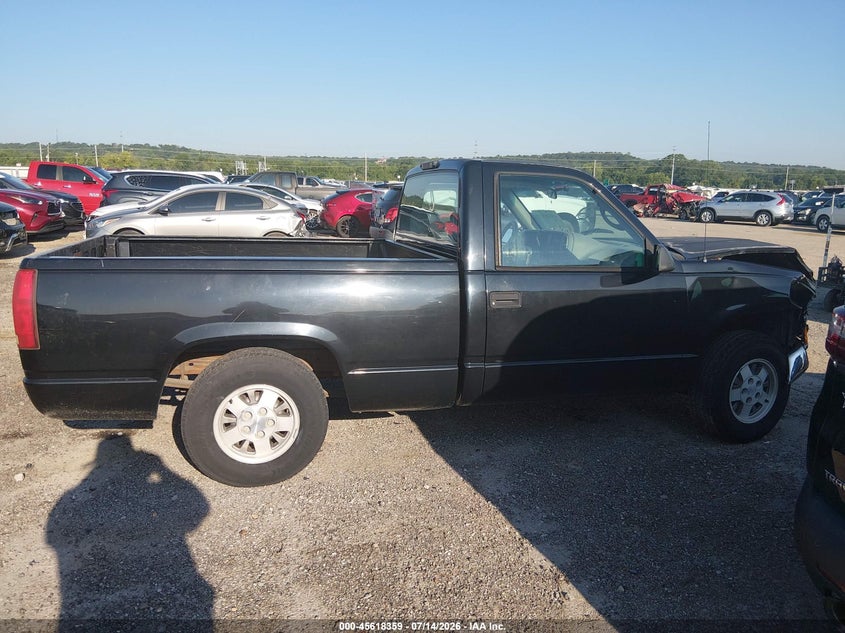 1995 Chevrolet Gmt-400 C1500 VIN: 1GCEC14Z8SZ137536 Lot: 45618359