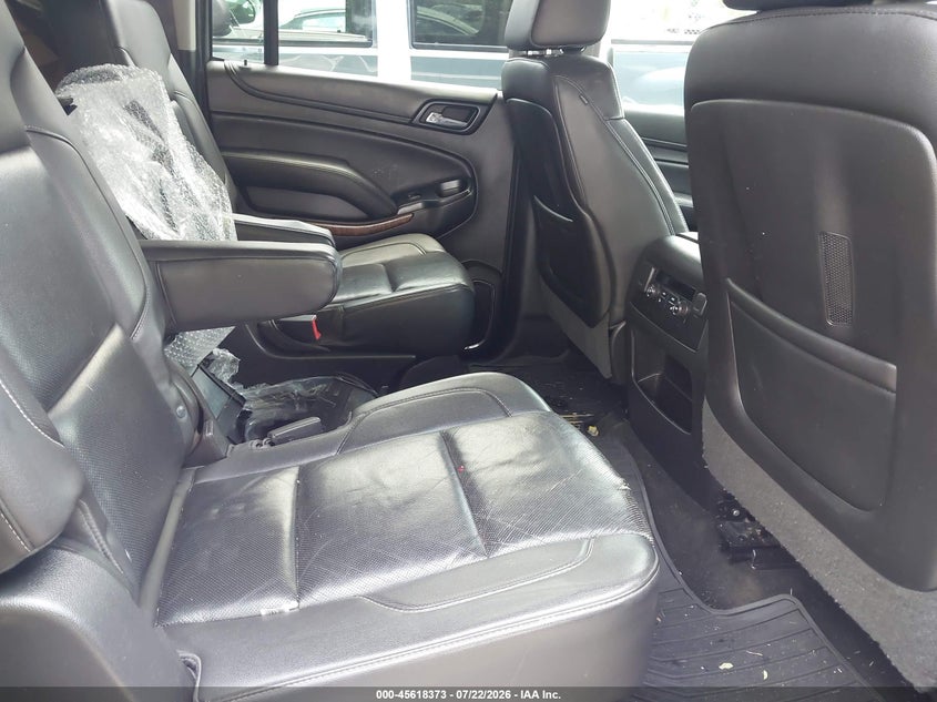 2016 CHEVROLET SUBURBAN auction photo 8