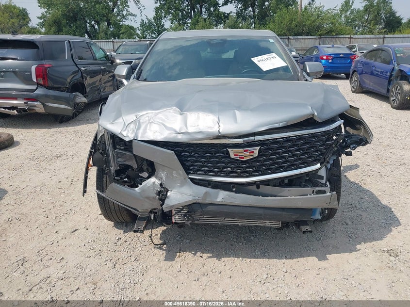 2024 CADILLAC XT4 auction photo 6