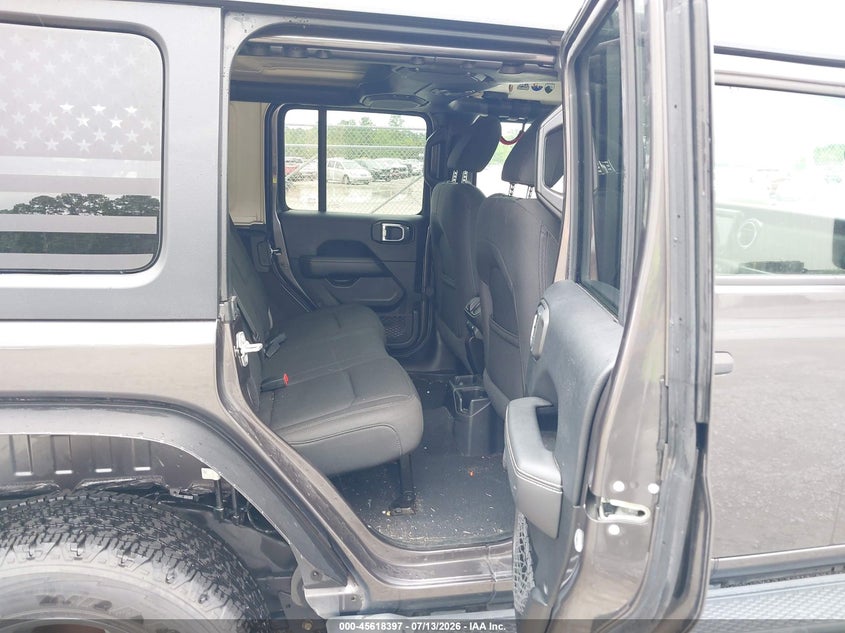 2019 JEEP WRANGLER UNLIMITED auction photo 8