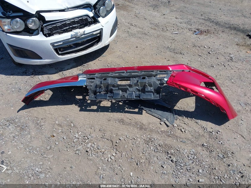 2018 Mitsubishi Eclipse Cross Le VIN: JA4AT4AA5JZ049213 Lot: 45618431