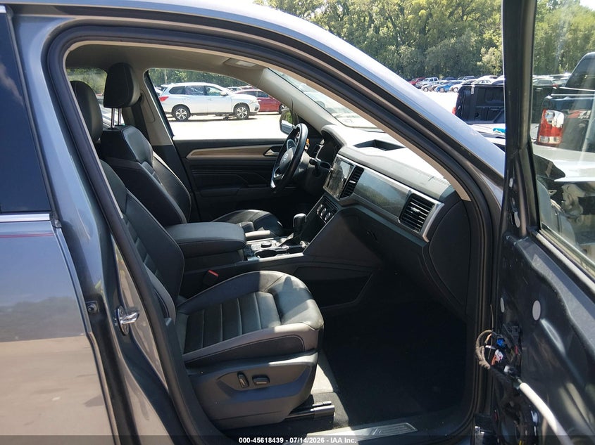 2021 Volkswagen Atlas 3.6L V6 Sel Premium VIN: 1V2TR2CAXMC514346 Lot: 45618439