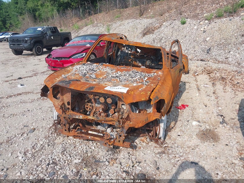 2018 TOYOTA TACOMA auction photo 6