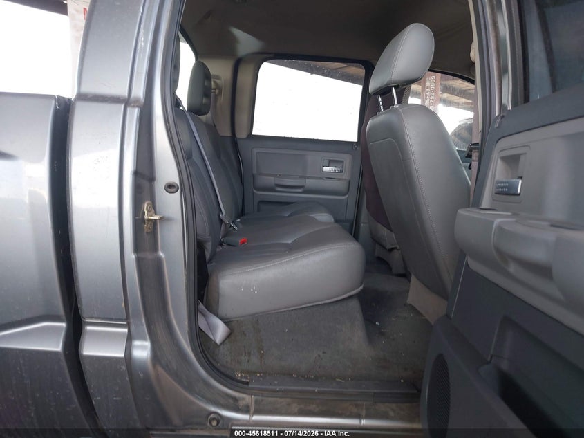2005 Dodge Dakota Laramie VIN: 1D7HE58NX5S163256 Lot: 45618511