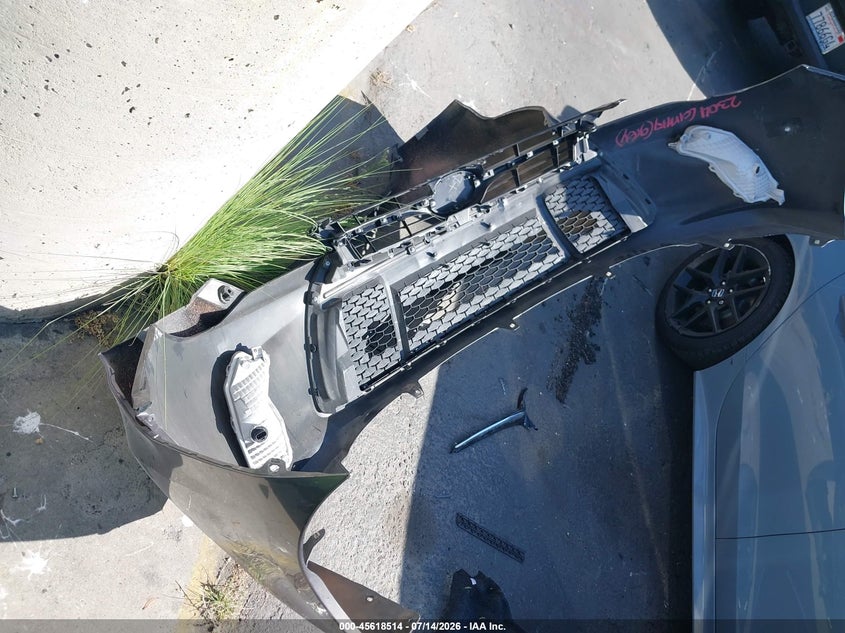 2016 TOYOTA CAMRY SE — Photo 12
