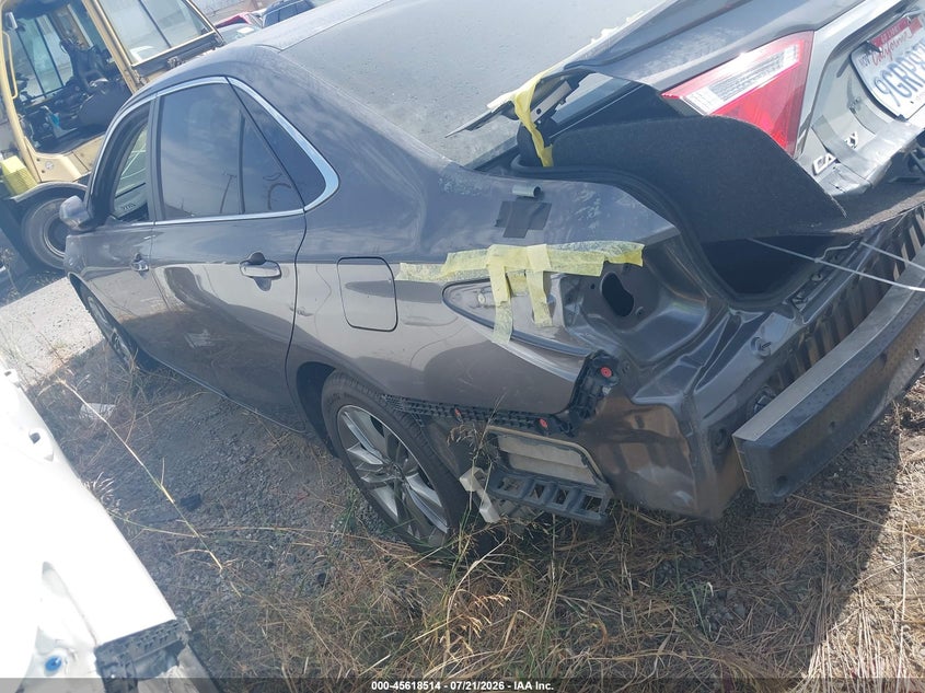 2016 TOYOTA CAMRY SE — Photo 3