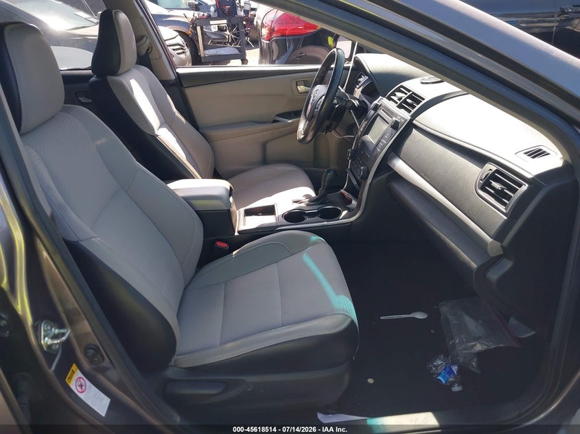 2016 TOYOTA CAMRY SE — Photo 5