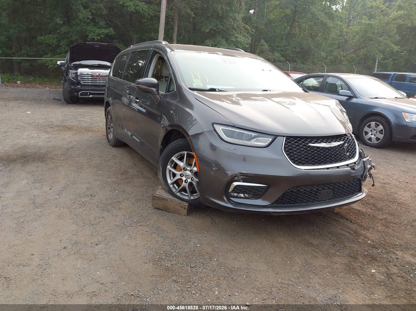 2021 CHRYSLER PACIFICA auction photo 1