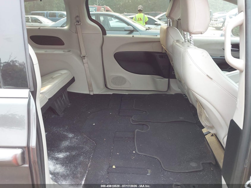 2021 CHRYSLER PACIFICA auction photo 8