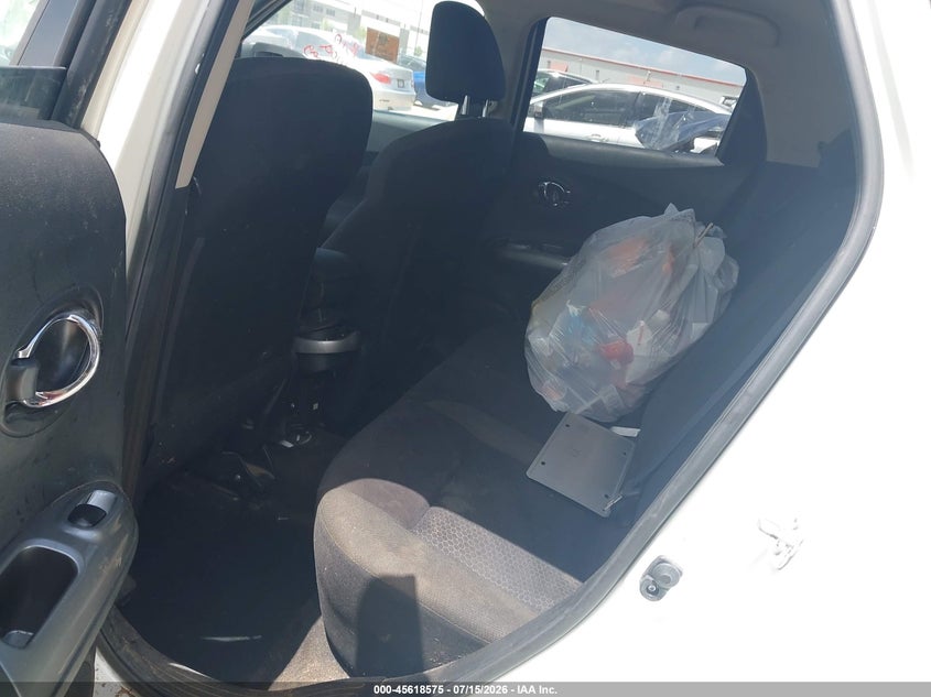2015 Nissan Juke Sv VIN: JN8AF5MR5FT511725 Lot: 45618575